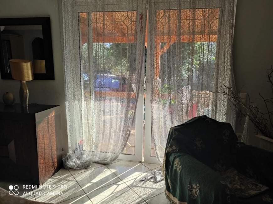 아나비소스 Pleasant House With Garden!! 빌라 외부 사진